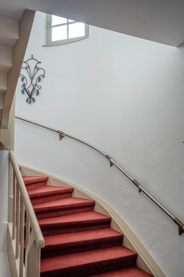 Eventlocation & Hotel Schloss Neuburg Obrigheim Εξωτερικό φωτογραφία