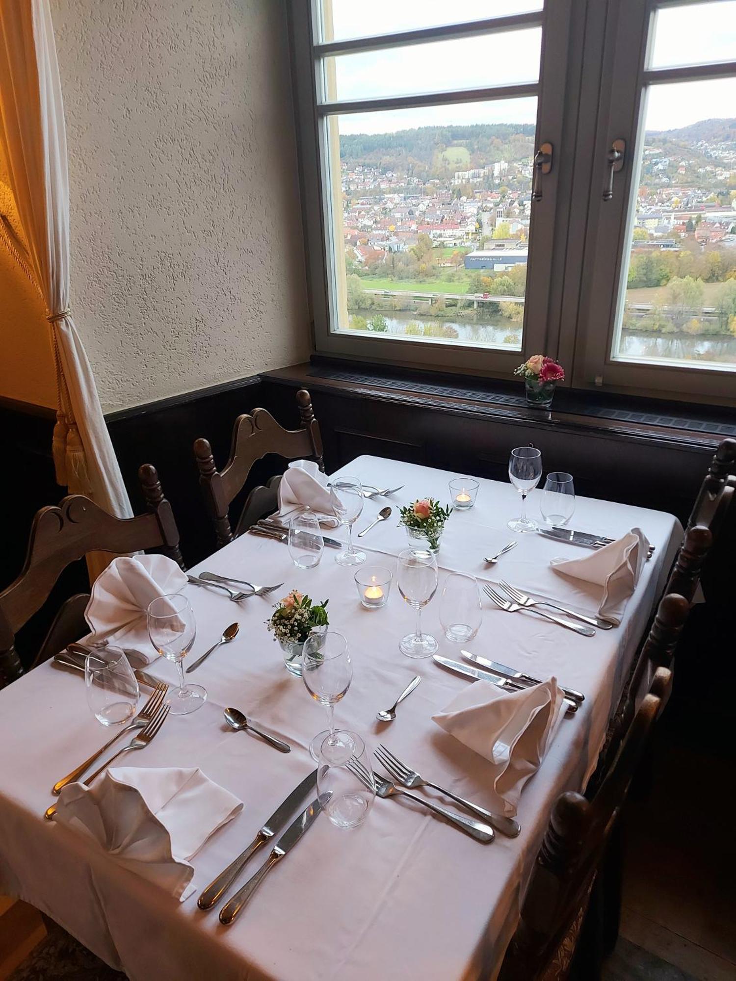 Eventlocation & Hotel Schloss Neuburg Obrigheim Εξωτερικό φωτογραφία